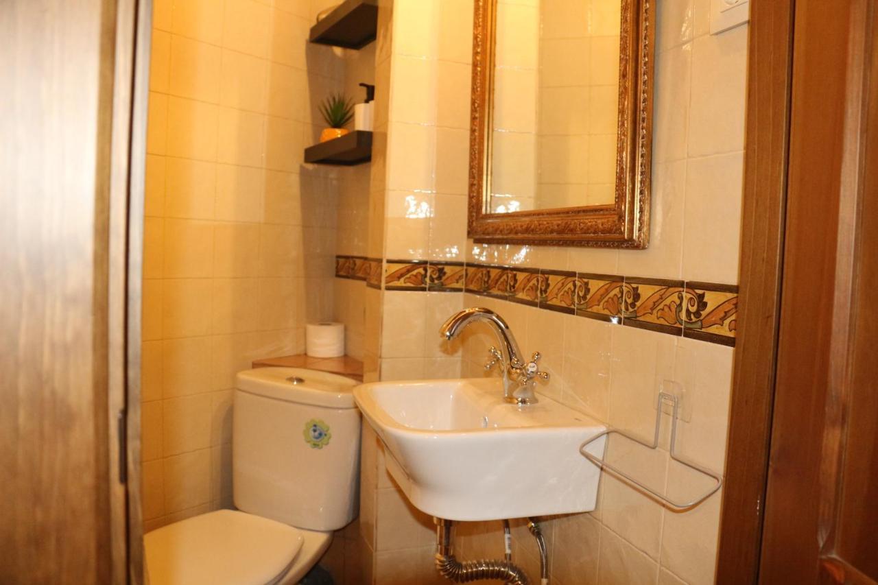 Apartamentos Coliseo Toledo Kültér fotó