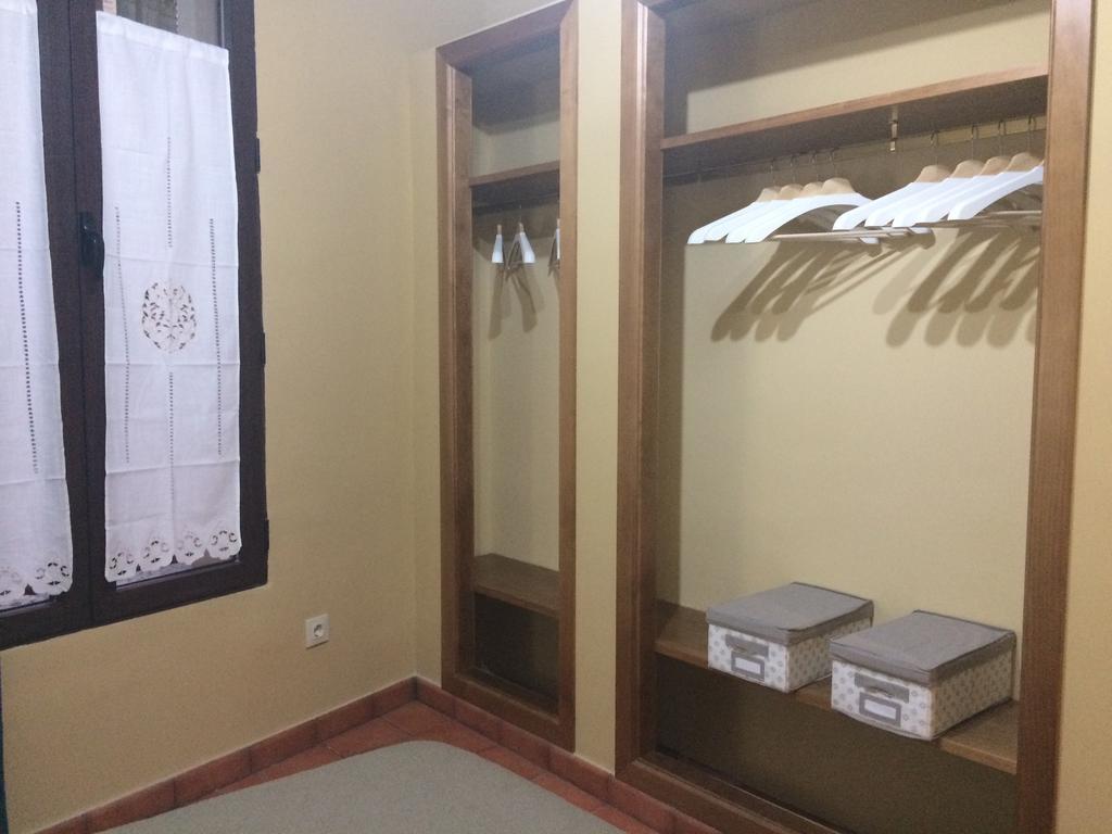 Apartamentos Coliseo Toledo Kültér fotó