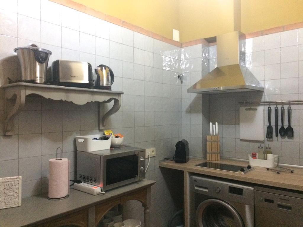 Apartamentos Coliseo Toledo Kültér fotó