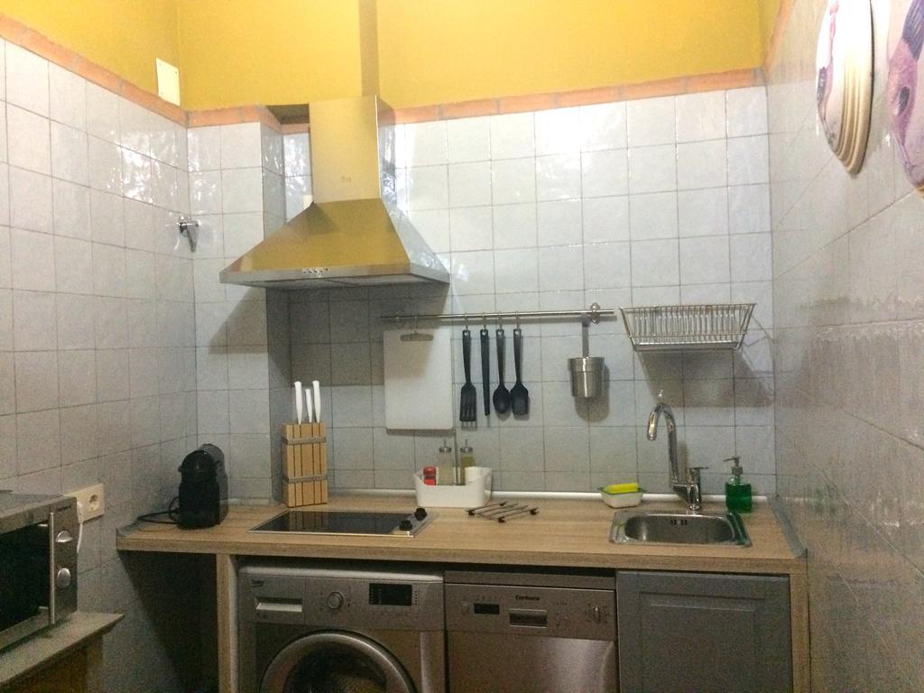 Apartamentos Coliseo Toledo Kültér fotó