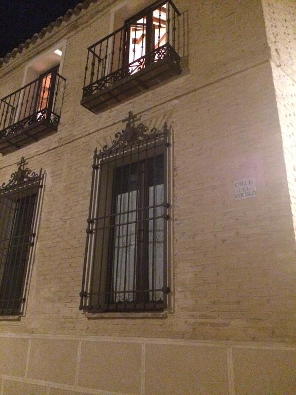 Apartamentos Coliseo Toledo Kültér fotó